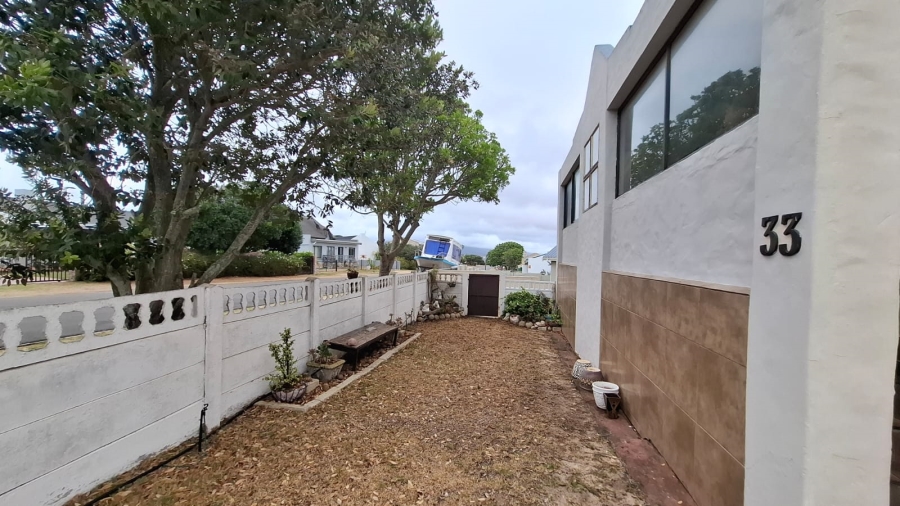 5 Bedroom Property for Sale in Witsand Western Cape